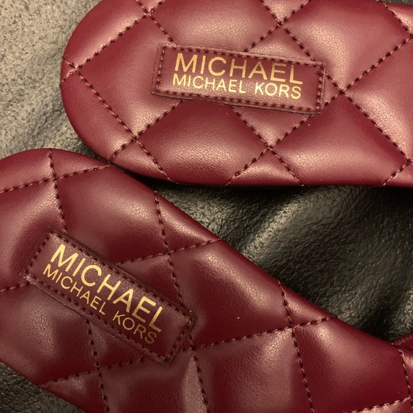 RENEE FLEX SLIDES - Picture 3 of 4